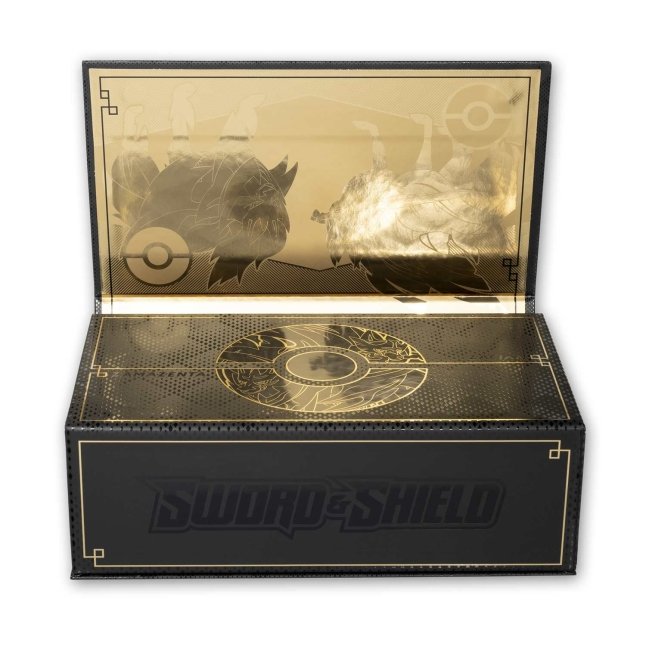 Picture of storage box inside cover in Pokemon Sword & Shield Ultra Premium Collection [Zacian & Zamazenta]